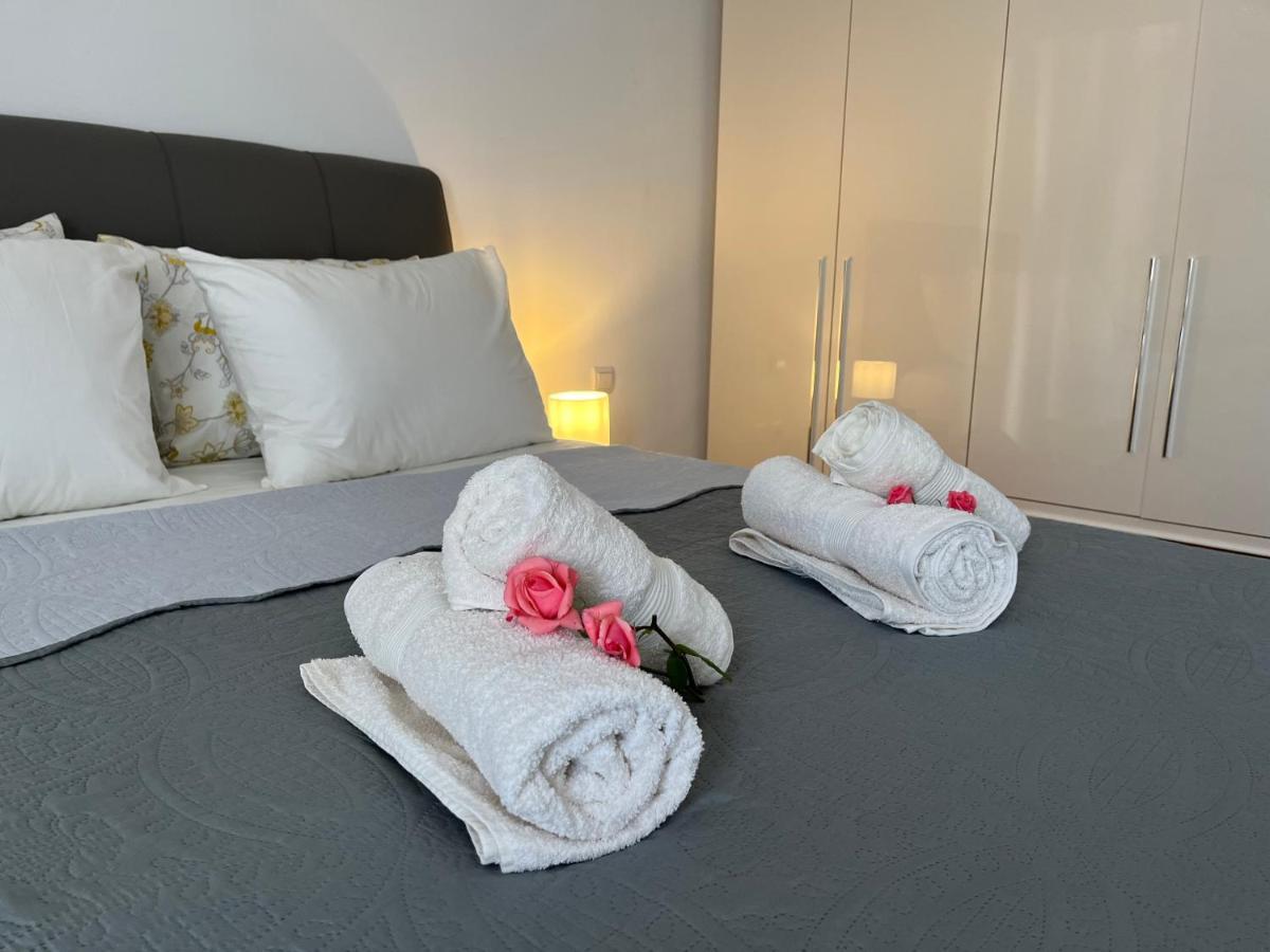 Theo Suites Kavala Exterior foto