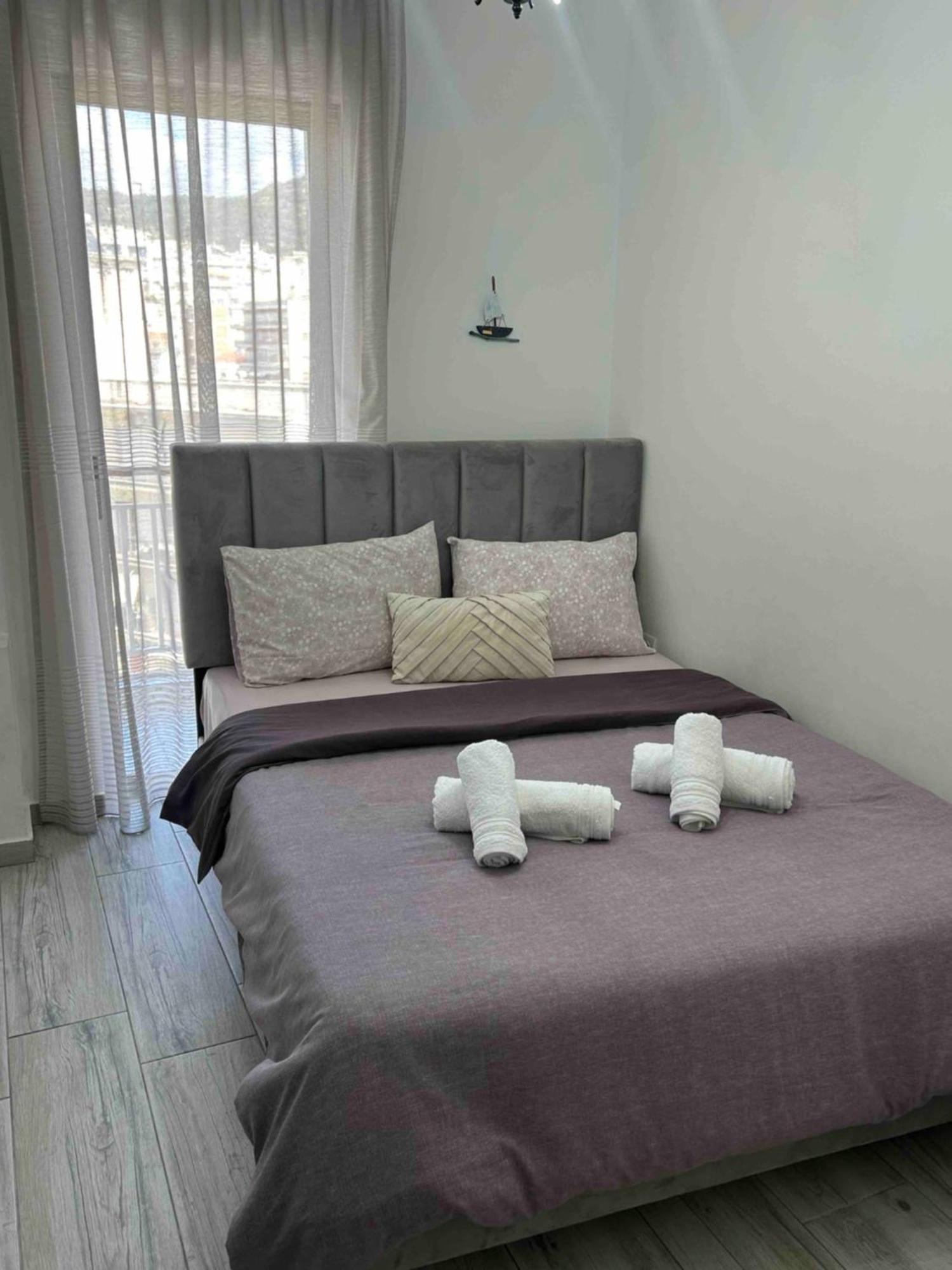 Theo Suites Kavala Exterior foto
